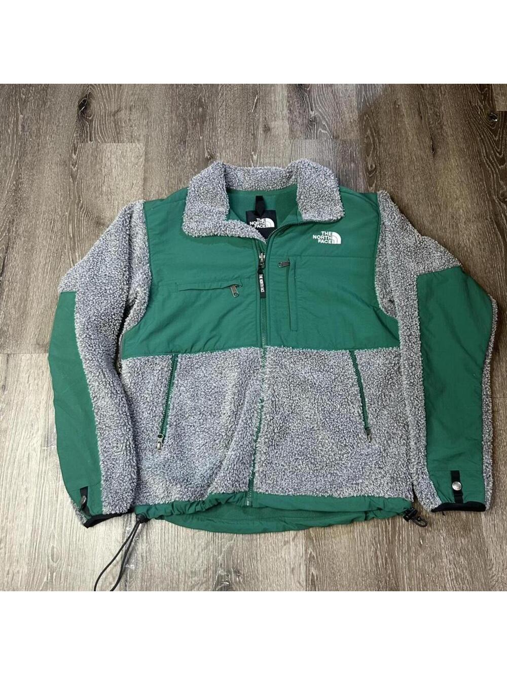 The North Face Men's Green and Multi Jacket